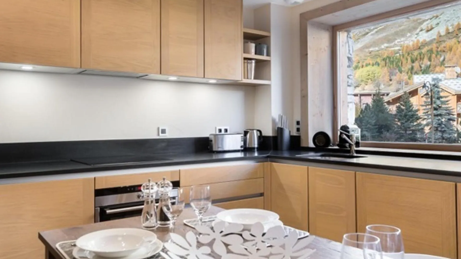 Apartamento Duplex Renove Avec Parking, Proche Centre Et Remontees, Navette Et Bus A Deux Pas - Fr-1-567-41 Val-dʼIsère 0*,